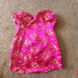 Prettylittlething dress